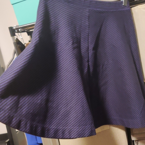 Uniqlo Blue A-Line Knee-Length Skirt for Casual Wear - Picture 5 of 7